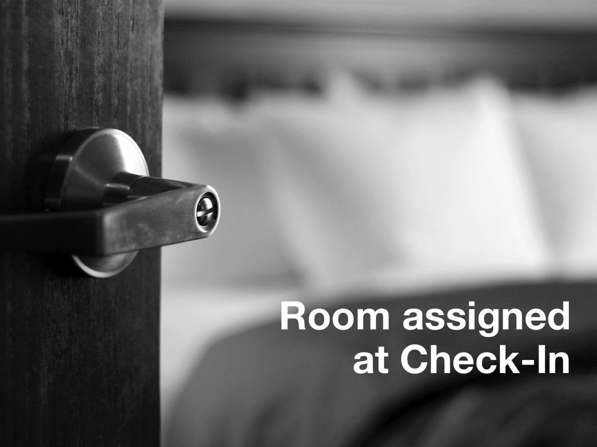 N Hotel Quebec Room photo