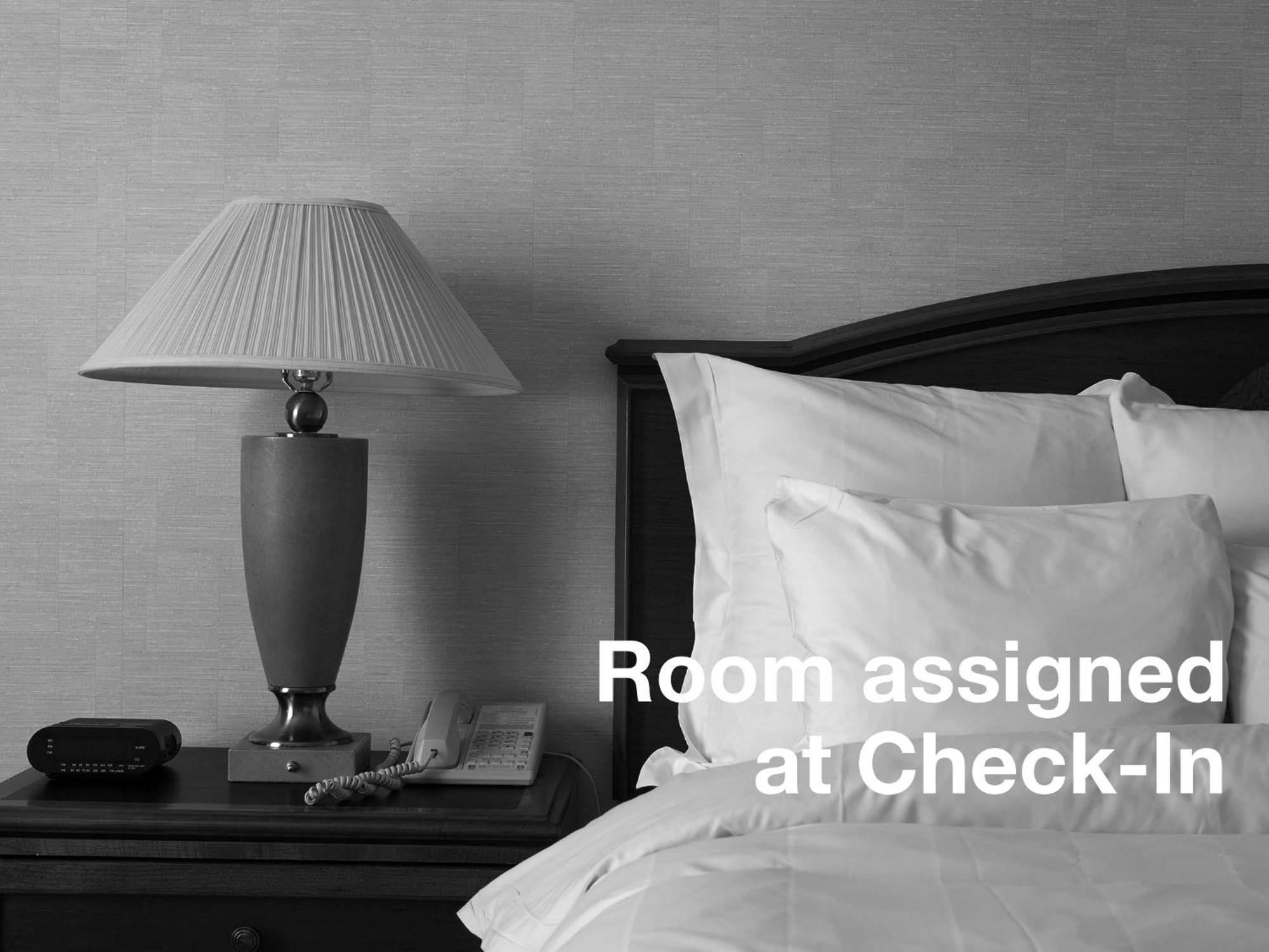 N Hotel Quebec Room photo